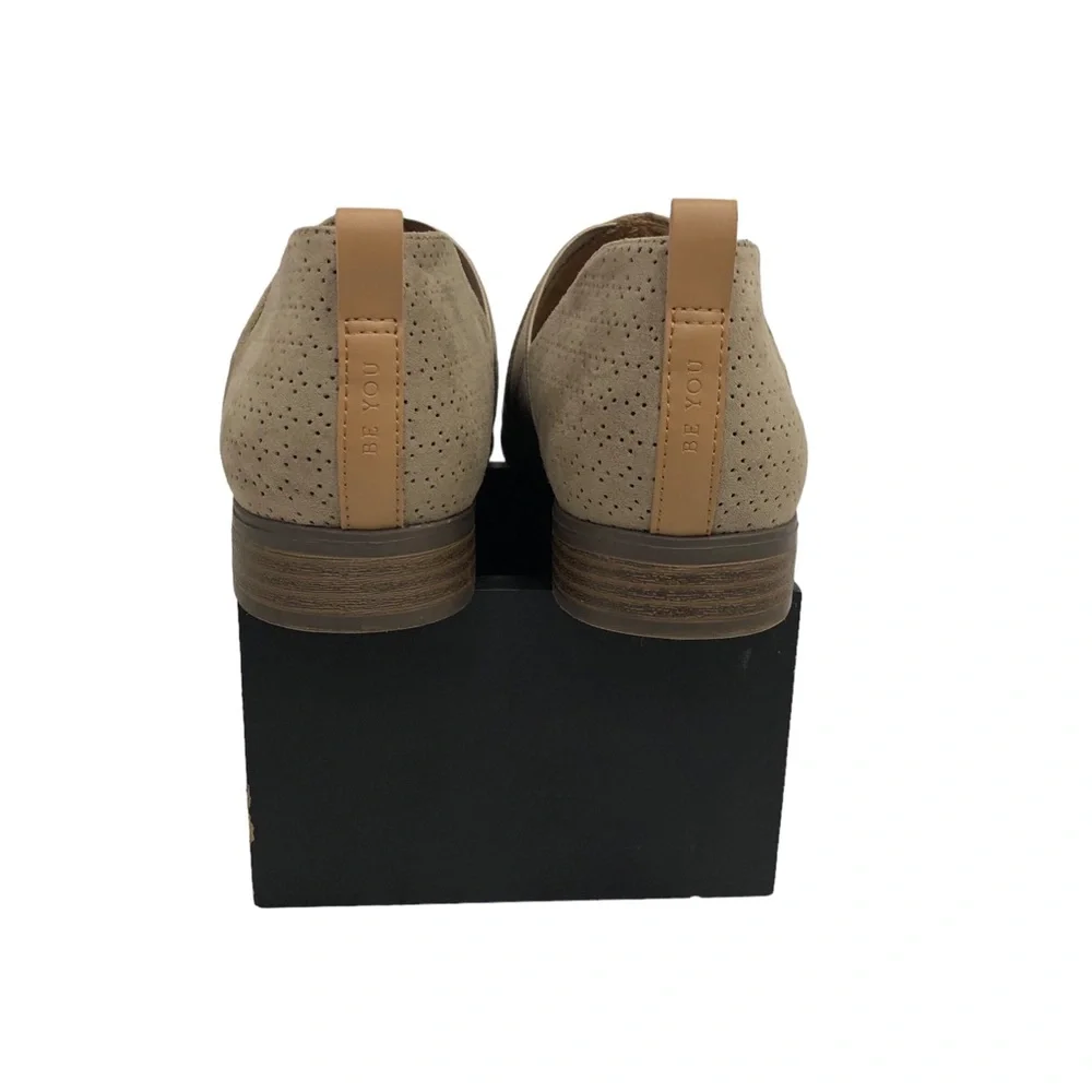 Dr. Scholl Ruler slip on tan ankle bootie
